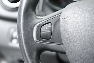 Halvkombi Renault Clio 12 av 25
