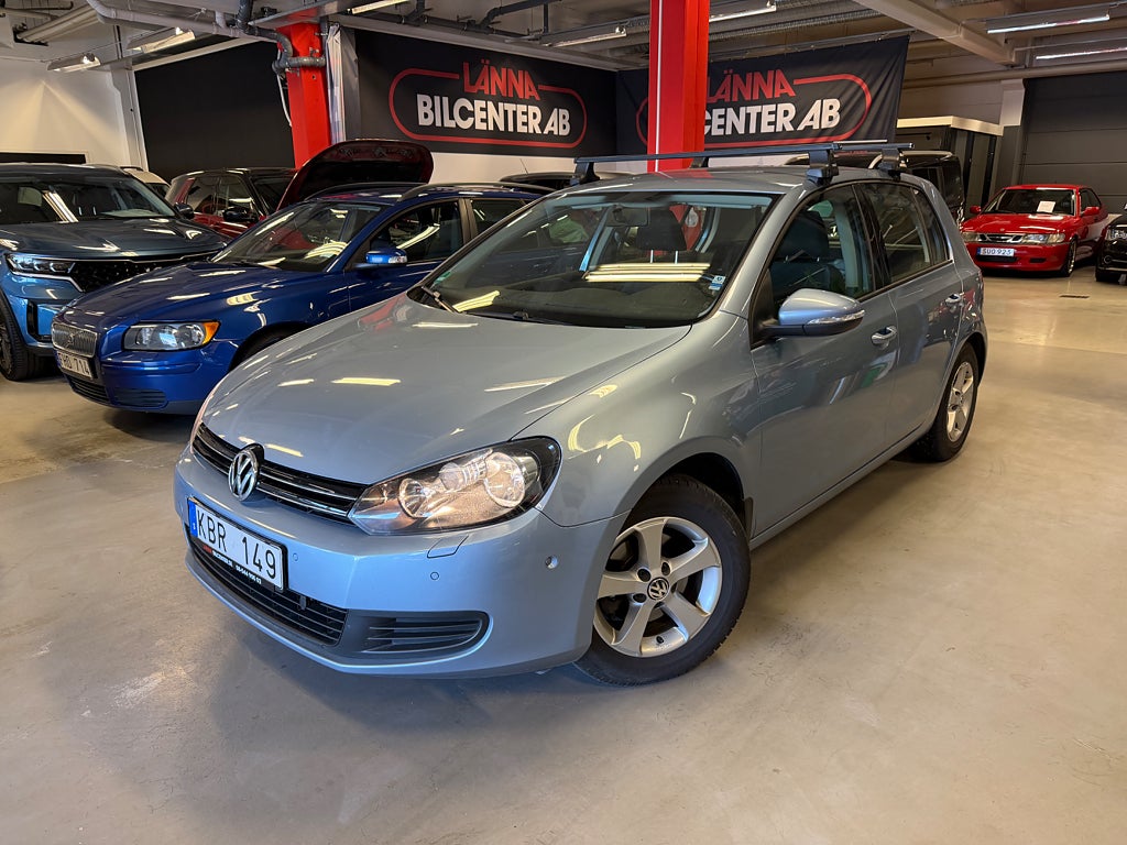 Volkswagen Golf 1.6 TDI Aut 1 ägare Navi PDC Kamrem bytt M-värmare SoV