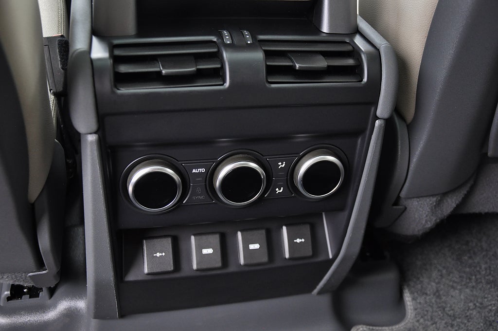 Land Rover Defender 2020 - miniatyr 15