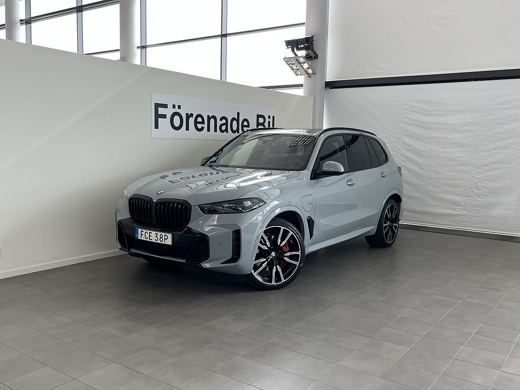 BMW X5 xDrive50e M Sport Pro Innovation Panorama H/K Drag 