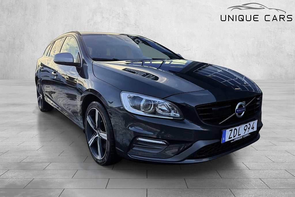 Volvo V60 | D5 Plug-in Hybrid | AWD | R-Design | Geartronic