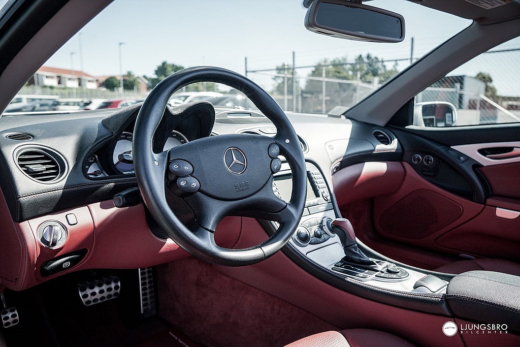 Mercedes-Benz SL 2005 - miniatyr 13