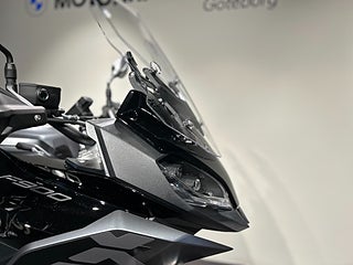 BMW F900XR/Kampanj sidoväskor på köpet!/Dynamic/Comfort