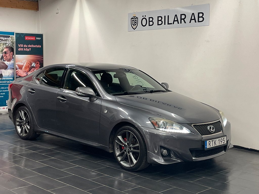 Lexus IS 220d 2.2 F Sport / Nyservad / Nybes 177 hk