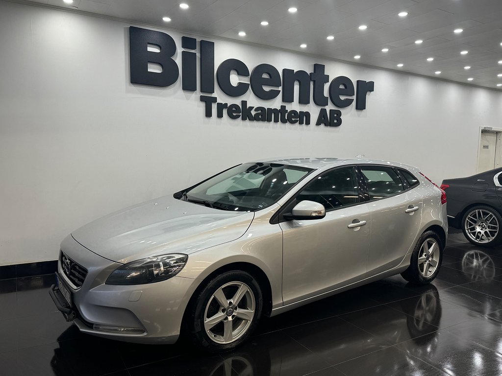 Volvo V40 T3 Drag Euro 5 PDC Back-Kamera KamremBytt