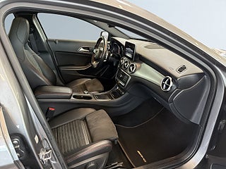 Mercedes-Benz GLA 250 4MATIC AMG Line S&V-hjul/Pano/Kamera/Carplay/Drag