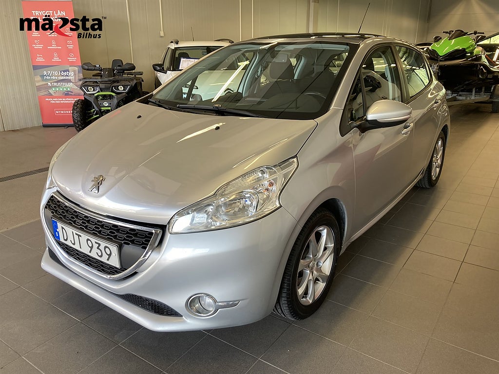 Peugeot 208 1.2 VTi 82 (82hk) Panoramatak