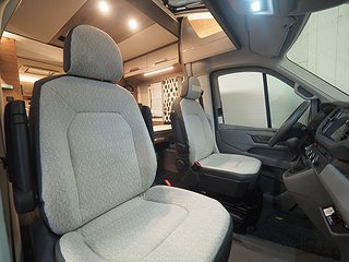 Husbil-halvintegrerad Knaus VanWave 640 MEG Vansation 8 av 31