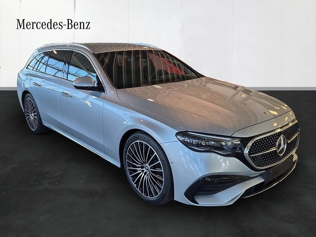 Mercedes-Benz E 2026 - miniatyr 2