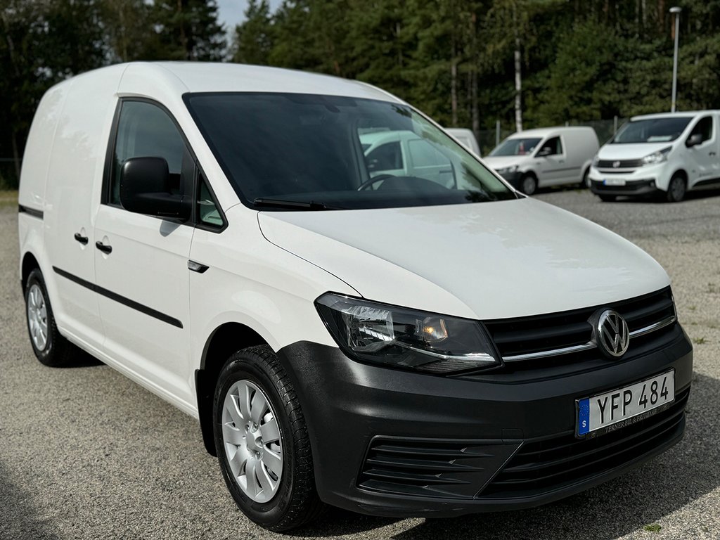 Volkswagen Caddy Skåpbil 2.0 TDI Dragkrok/Värmare