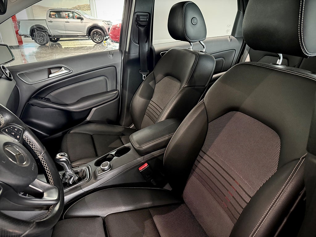 Mercedes-Benz B 180 d Urban SE Edition Drag - bild 8