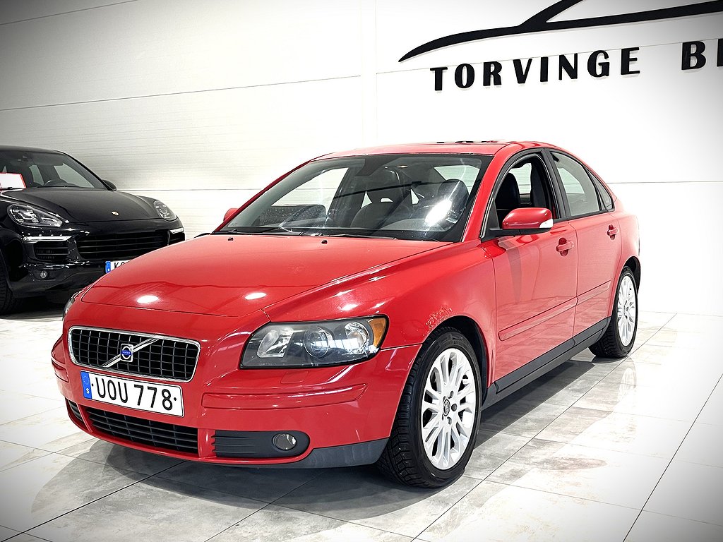 Volvo S40 2.4 / Taklucka / Skinn / Drag / Navi / Euro 4