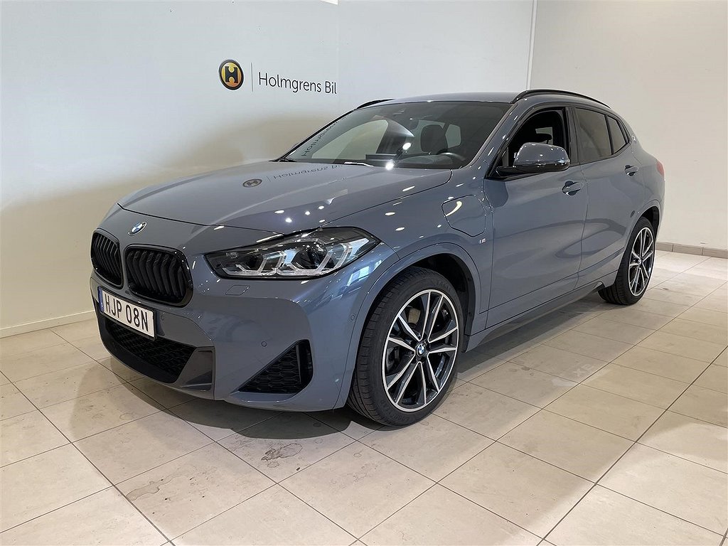 BMW X2 xDrive25e M Sport Navi HUD Fartpilot HiFi Kamera