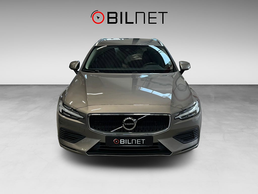 Volvo V60 T6 Twin Engine AWD *3,99%*Momentum Advanced Kamera BLIS