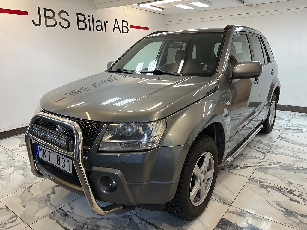 Suzuki Grand Vitara 5-dörrar 2.0 DOHC 16V VVT 4WD Euro 4, Ny serv