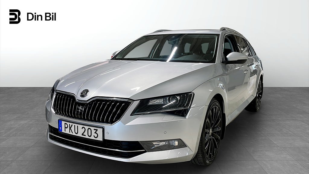 Skoda Superb Style 2.0 TDI 4x4 DSG Drag Pano Värmare Busi...
