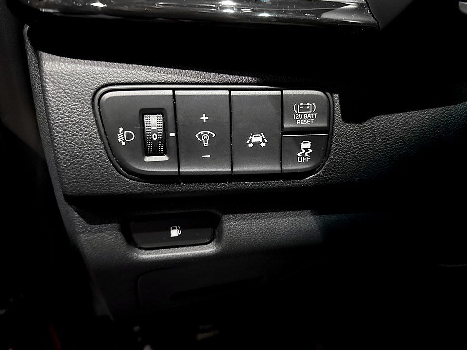 Bild på Kia Niro Advance Plus Hybrid 141hk Aut - ELSTOL,B-KAMERA