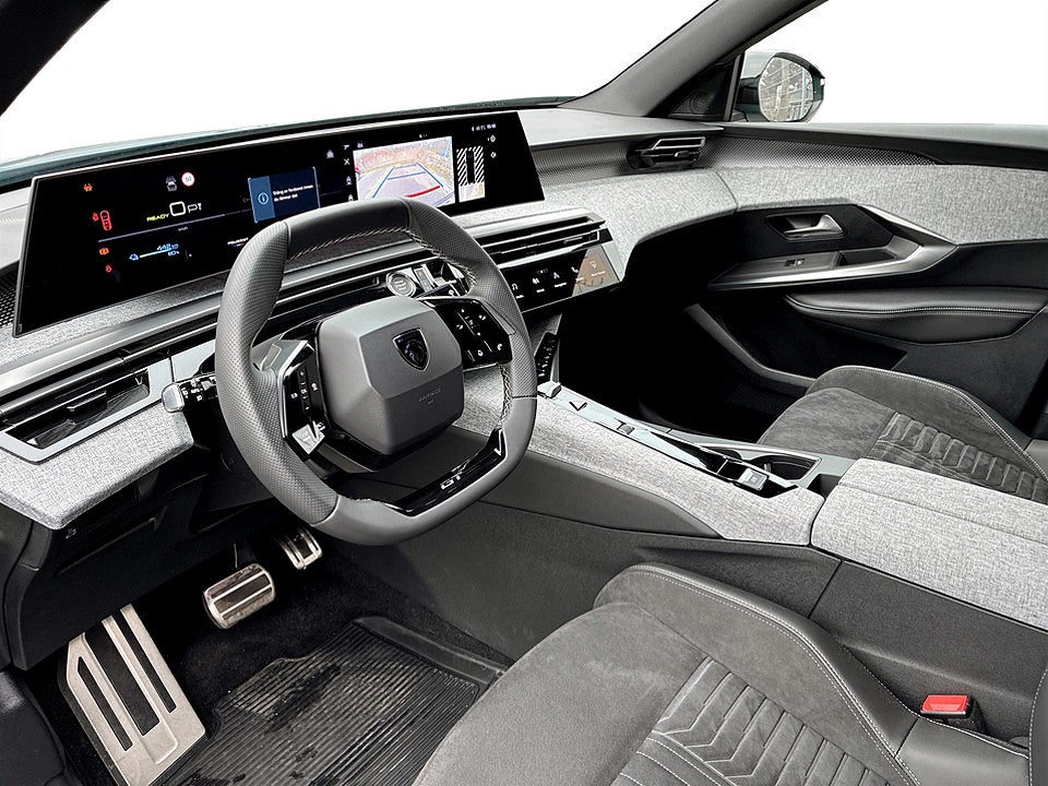Bild på Peugeot E-3008 GT - DEMO