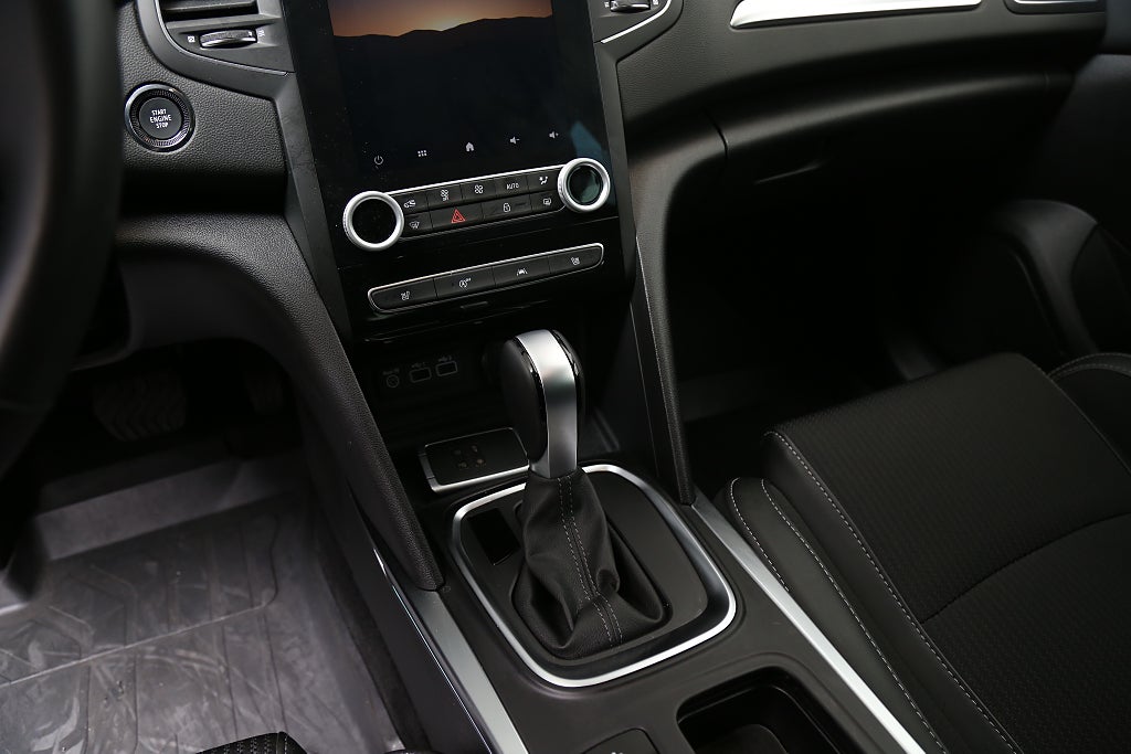 Renault Mégane Sport Tourer 1,3 TCe 140hk Aut Navi Kamera 2023