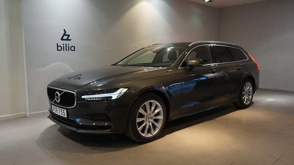 Volvo V90 T4 Momentum SE