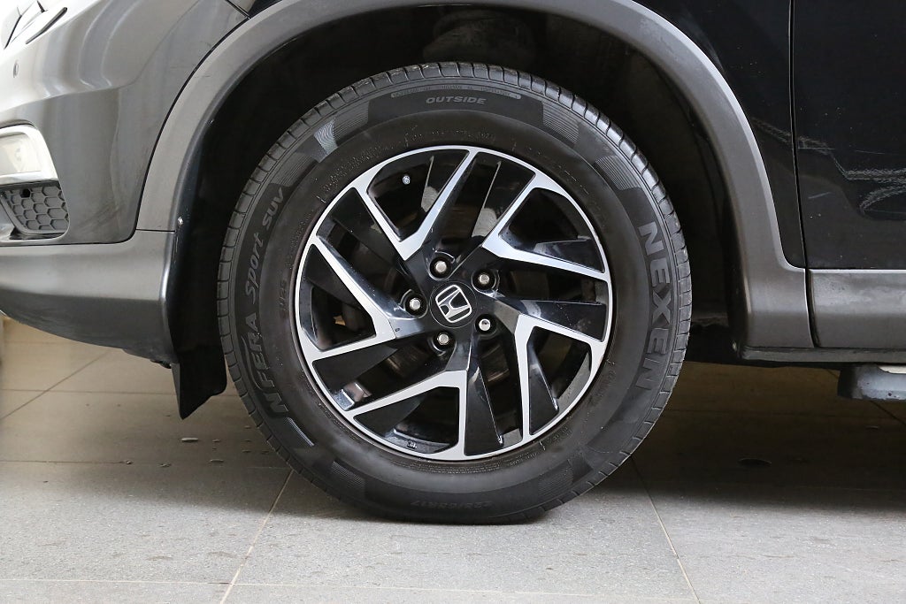 Honda CR-V 2,0 i-VTEC 155hk Elegance Plus AWD Aut Navi Motorv Drag 2016