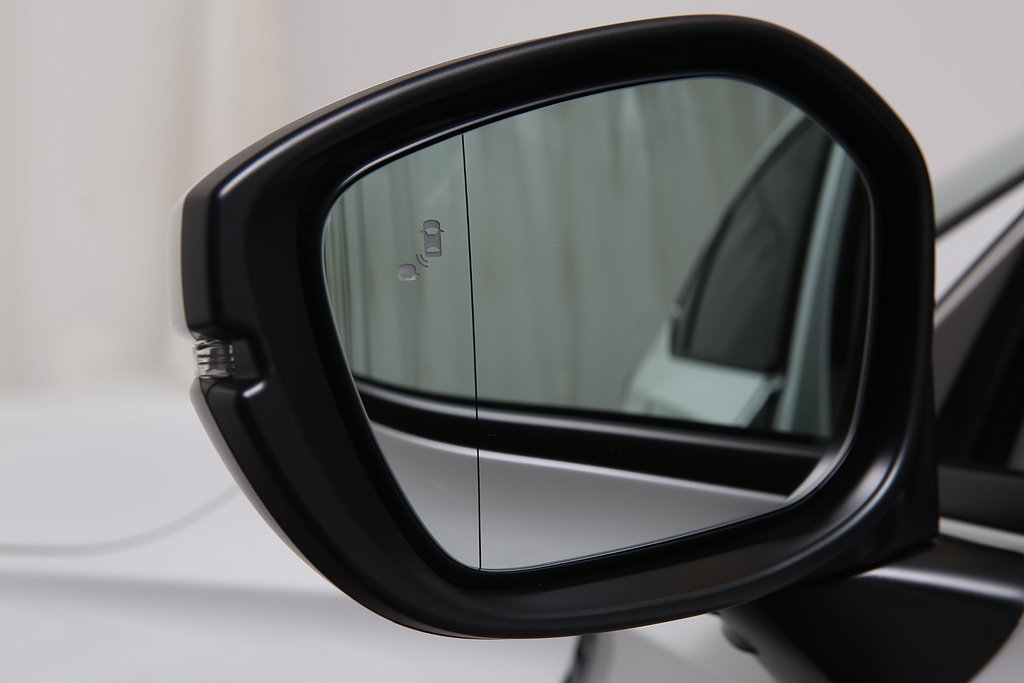 Honda Civic FullHybrid Elegance | 5År Service&Vinterhjul mm 2024