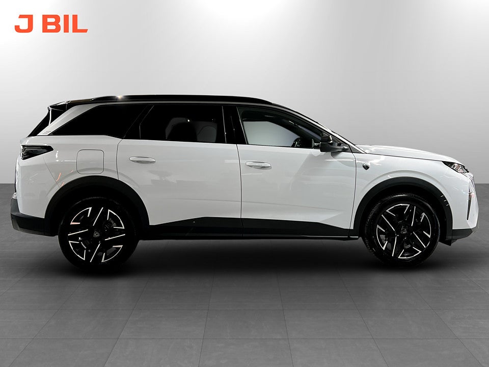 Bild på Peugeot 5008 GT Hybrid 145hk Aut 7-SITS B-KAMERA