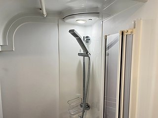 Husbil-halvintegrerad Adria CORAL SUPREME 670 SLT 25 av 29