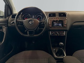 Volkswagen Polo 5-dörrar 1.2 TSI BMT Base BT/Vinterhjul/AC