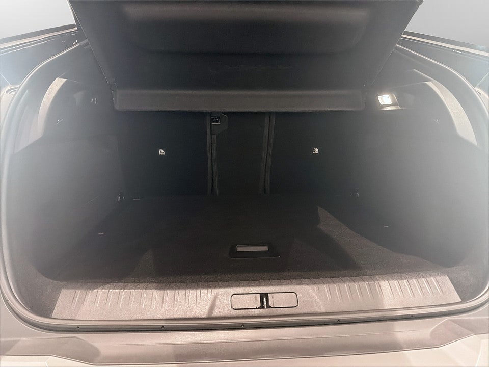 Bild på Peugeot 3008 GT Hybrid 145hk Aut B-KAMERA CARPLAY