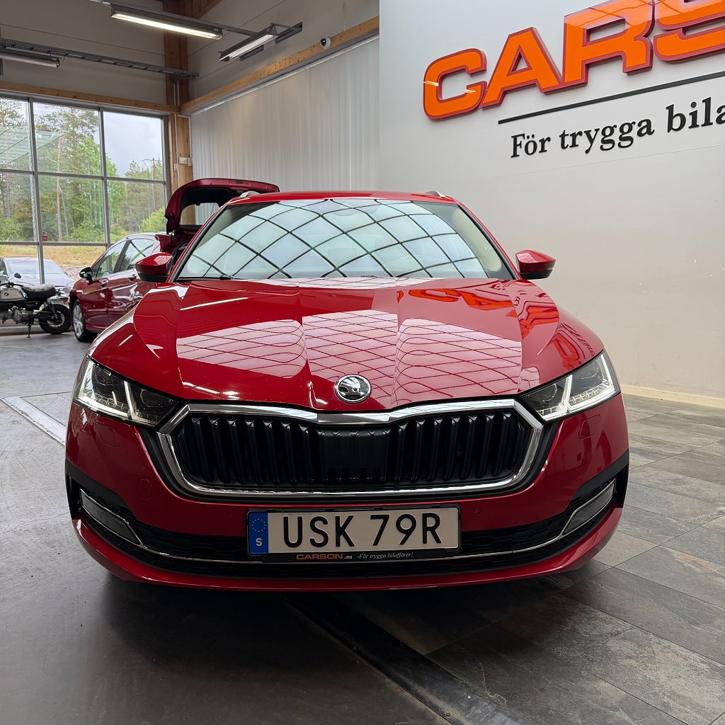 Skoda Octavia Kombi 2.0 TDI Style Canton HUD Carplay Backkamera Drag