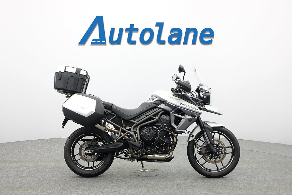 Triumph Tiger XRX *Nyservad Värmehandtag Väskor Farthållare