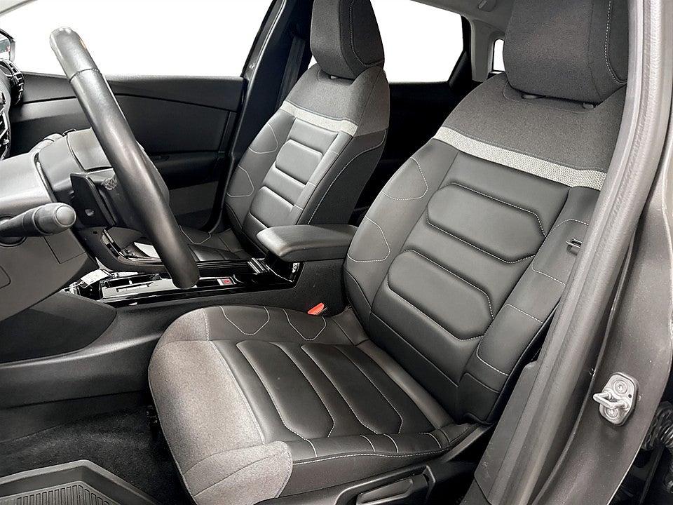 Bild på Citroën C4 Shine 1.2 PT 130hk Aut B-KAMERA NAVI