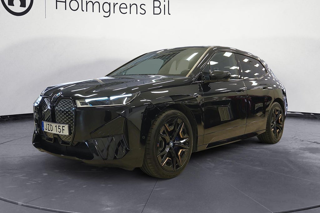 BMW iX M60 xDrive Pano 360 B W HUD