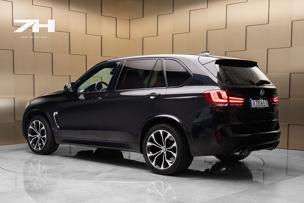 BMW X5 M / 360° / Pano / HuD / H&K / Värmare
