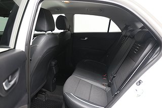 Halvkombi Kia Rio 19 av 20