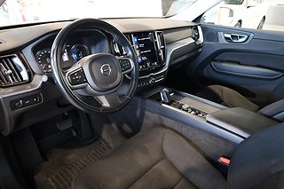 SUV Volvo XC60 12 av 28