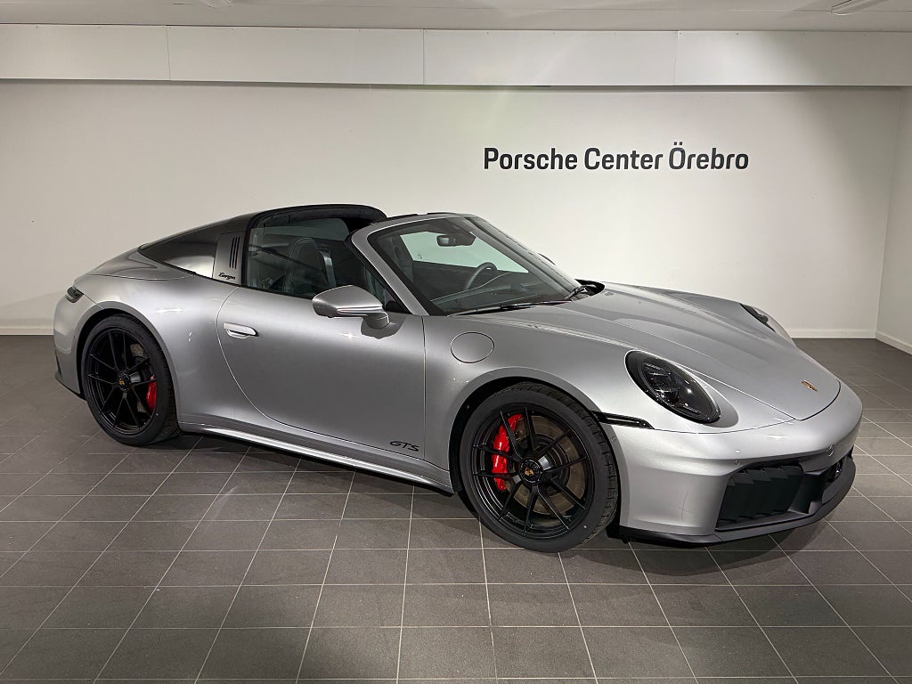 Porsche 911 Targa 4 GTS 