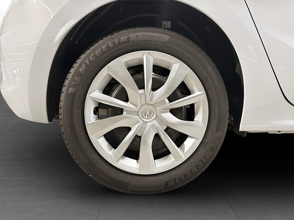 Bild på Opel Corsa GS Hybrid 100hk - OMGÅENDE LEVERANS!