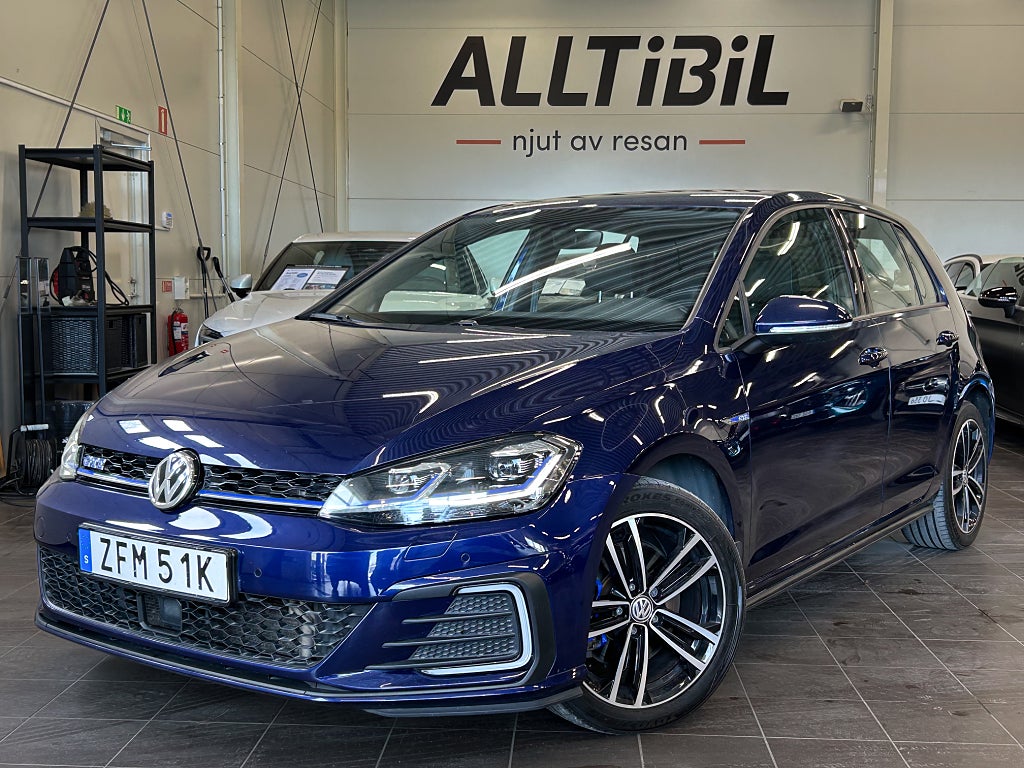 Volkswagen Golf GTE 1.4 TSI AUT GTE Drag/Värmare/Cockpit/AdaptFart