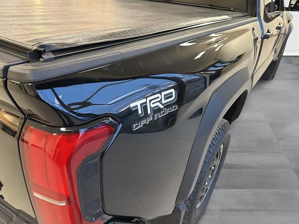 Toyota Tacoma 2025 - miniatyr 17