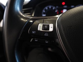 Kombi Volkswagen Passat 22 av 23