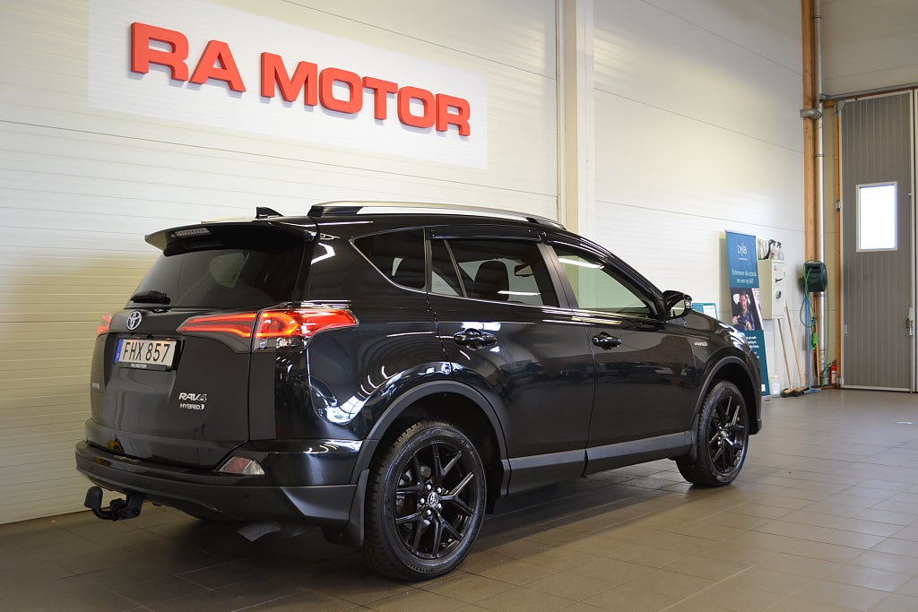 Toyota RAV4 Hybrid 2.5 Dual VVT-i AWD-i E-CVT X-Edition Drag M-Värm 2018