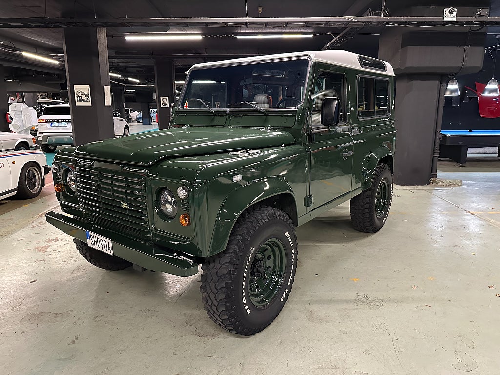Land Rover Defender 90 Kombi 2.5 TD5, Renoverad,Nybesiktigad