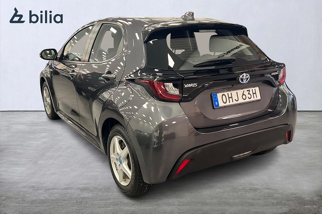 Toyota Yaris 1,5 HYBRID 115 5D ACTIVE INK VINTERHJUL