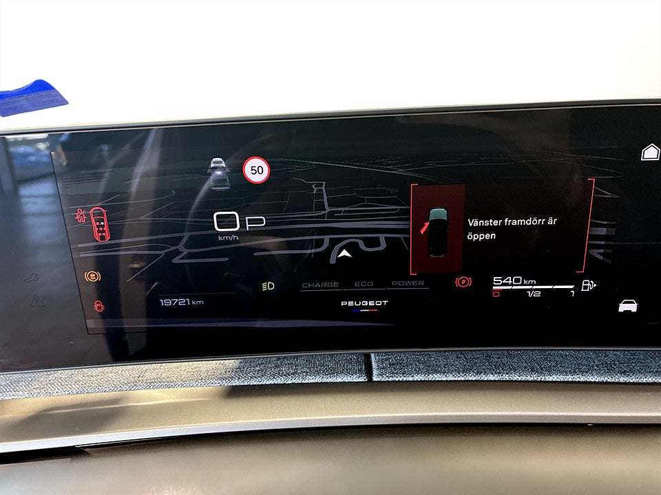 Bild på Peugeot 5008 GT Hybrid 145hk Aut 7-SITS B-KAMERA CARPLAY