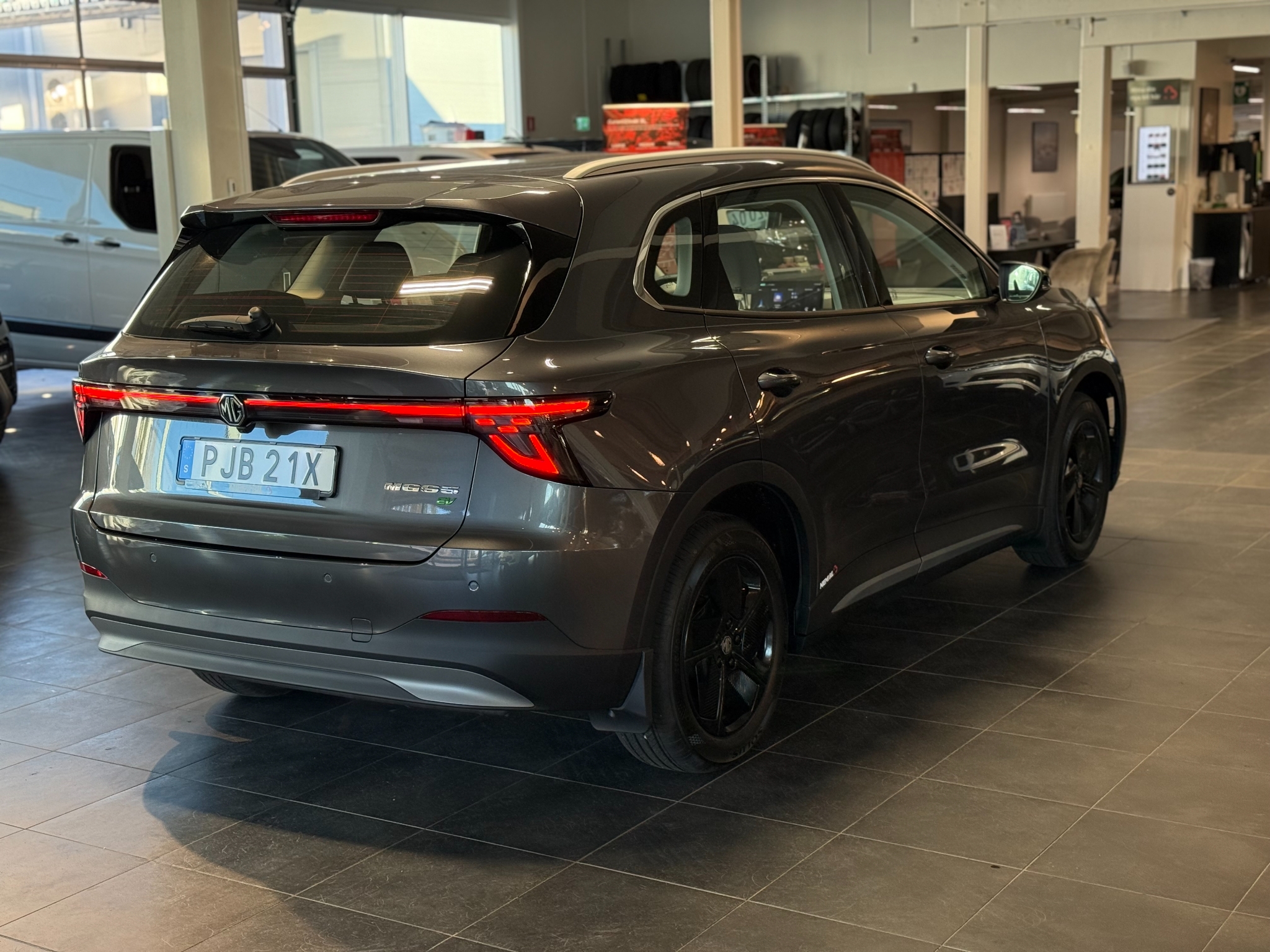 MG S5 EV Standard Range 2025, bild 5/34