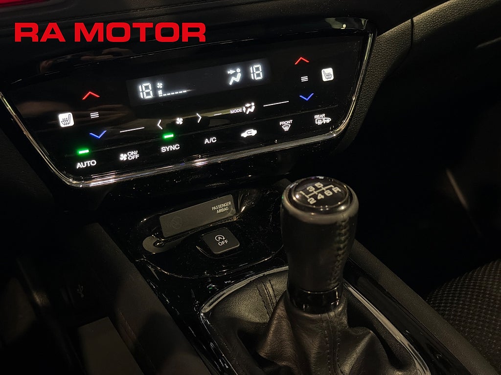 Honda HR-V 1.6 i-DTEC 120hk |Drag|P-sesnorer|M-värm|0.4l/mil| 2018
