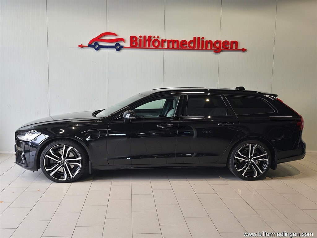 Volvo V90 T8 AWD 392hk R-Design B&W Drag Panorama m.m