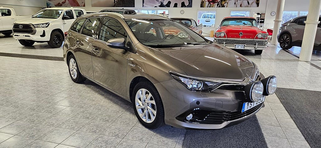 Toyota Auris Touring Sports Hybrid
